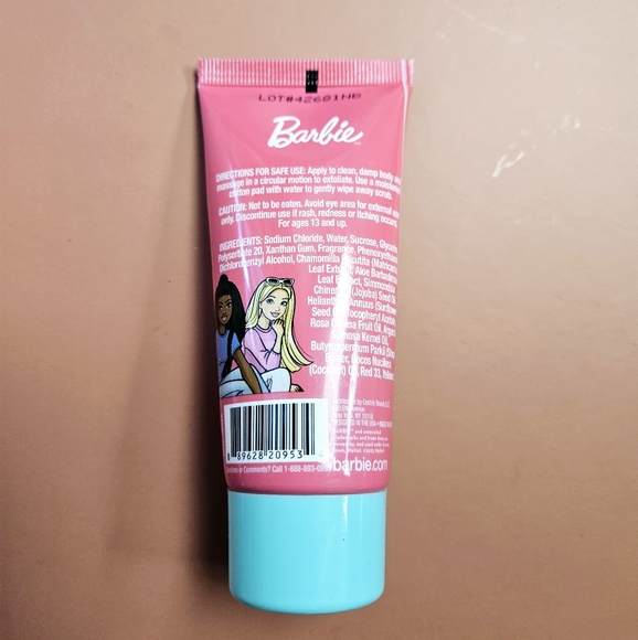 NWT BARBIE HOLIDAY COOKIES & BEAUTY 7pc GIFT SET! - Picture 13 of 16